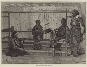 Meninas tecendo Sarango em Java